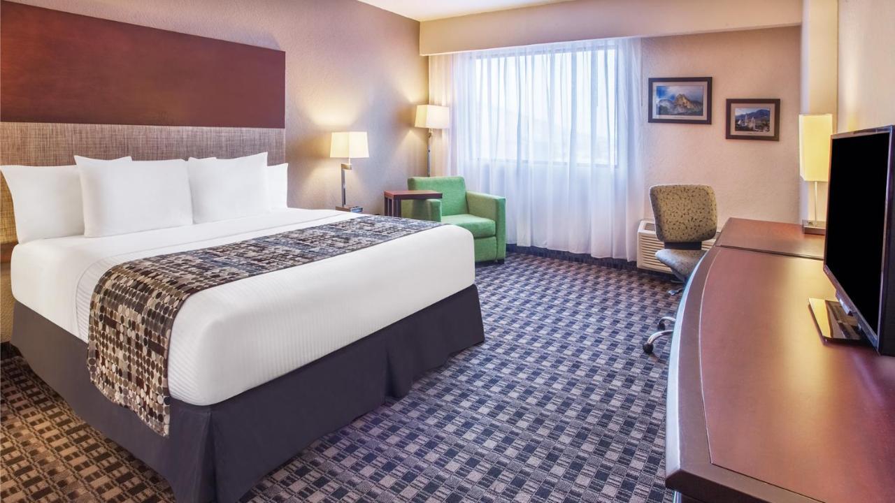 Chn Hotel Monterrey Norte, Trademark Collection By Wyndham Zewnętrze zdjęcie
