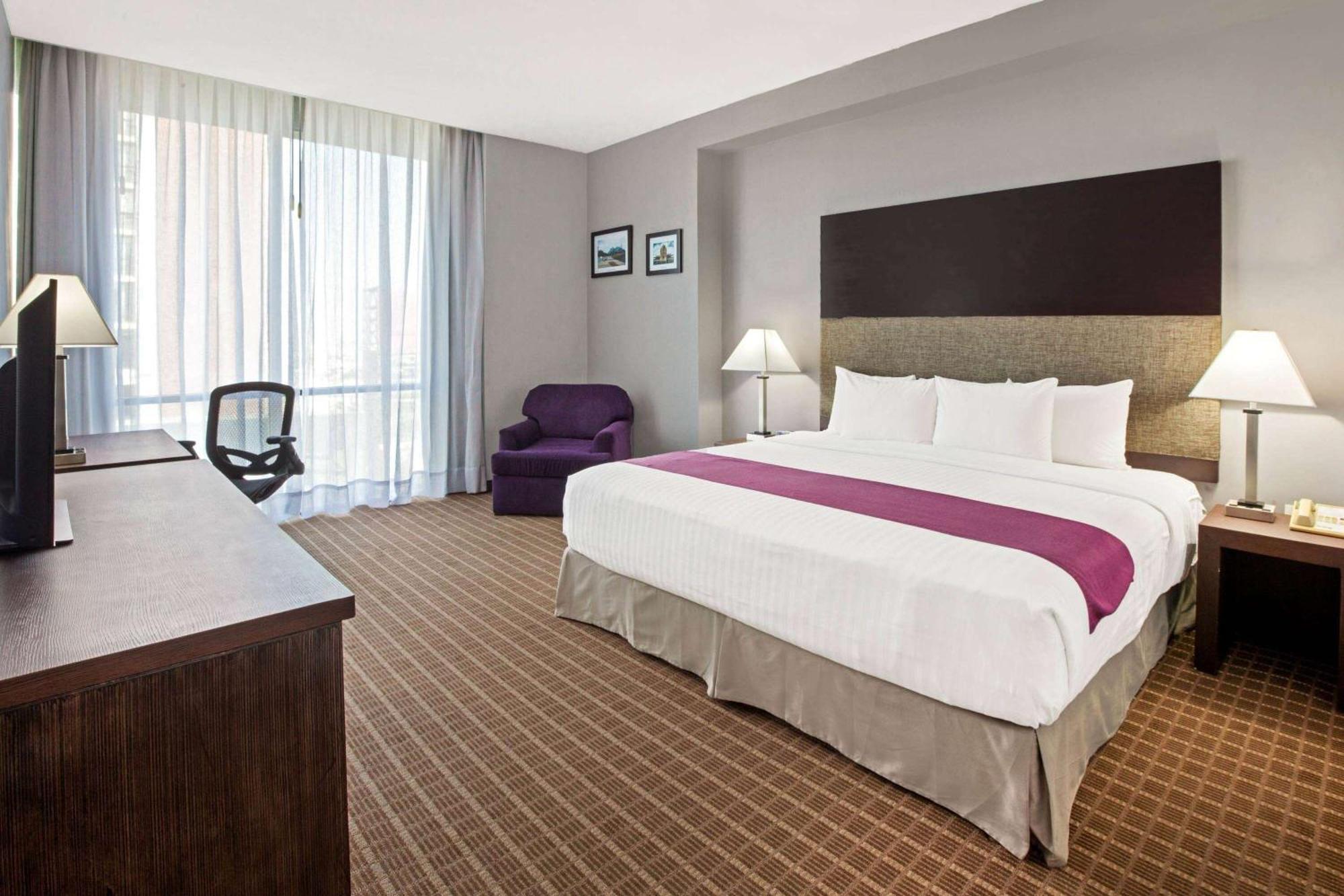 Chn Hotel Monterrey Norte, Trademark Collection By Wyndham Zewnętrze zdjęcie