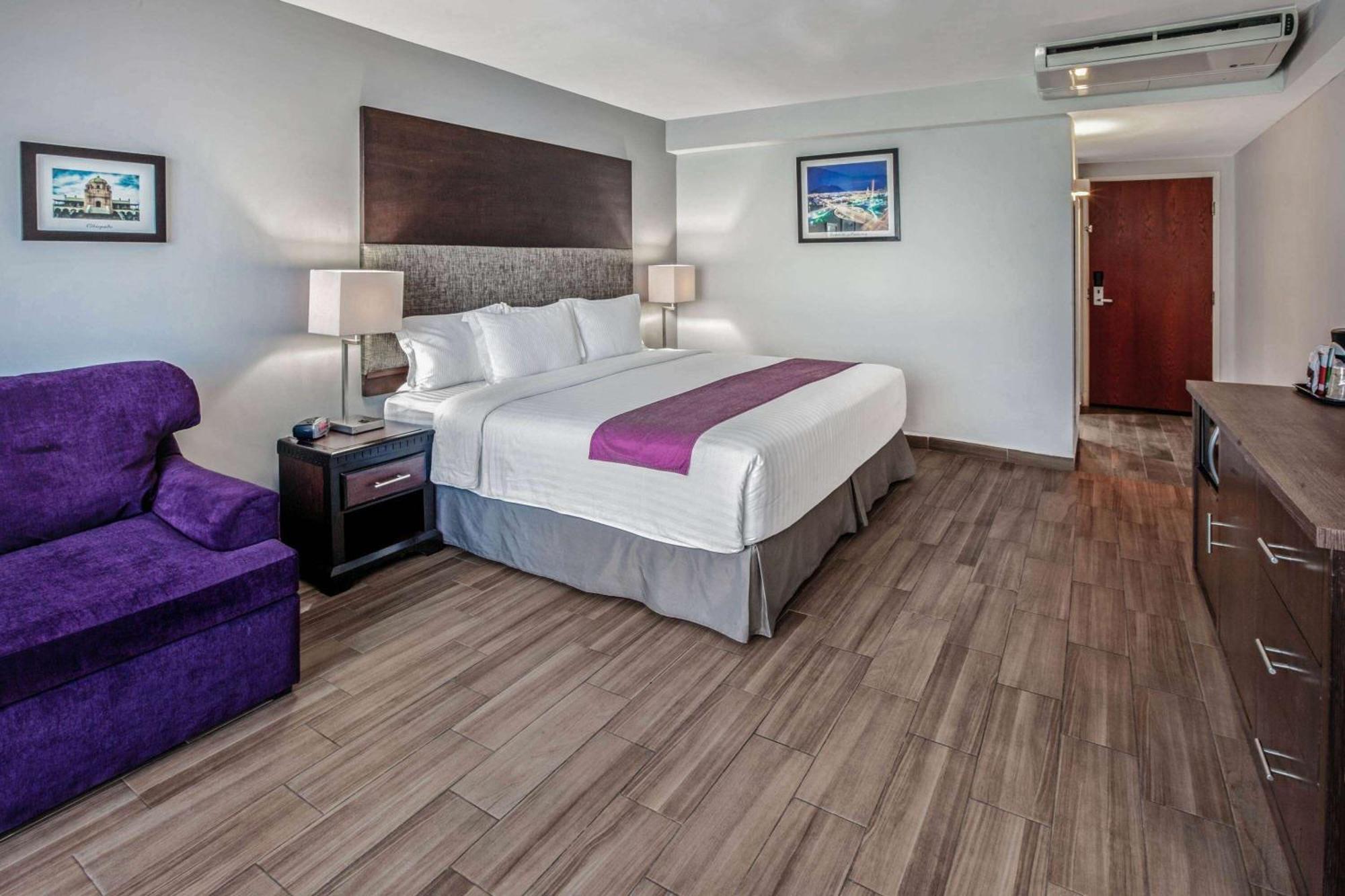 Chn Hotel Monterrey Norte, Trademark Collection By Wyndham Zewnętrze zdjęcie