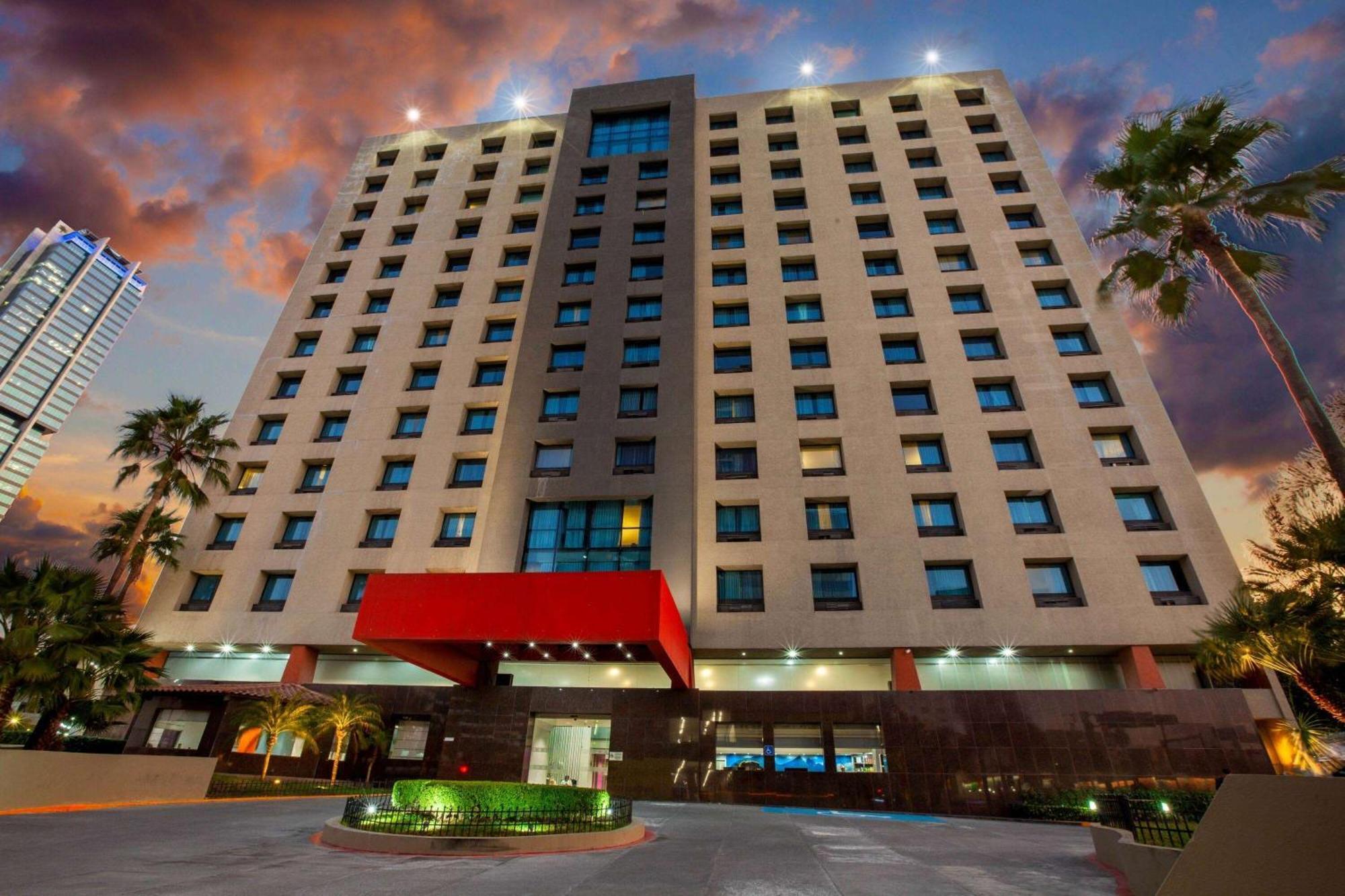 Chn Hotel Monterrey Norte, Trademark Collection By Wyndham Zewnętrze zdjęcie